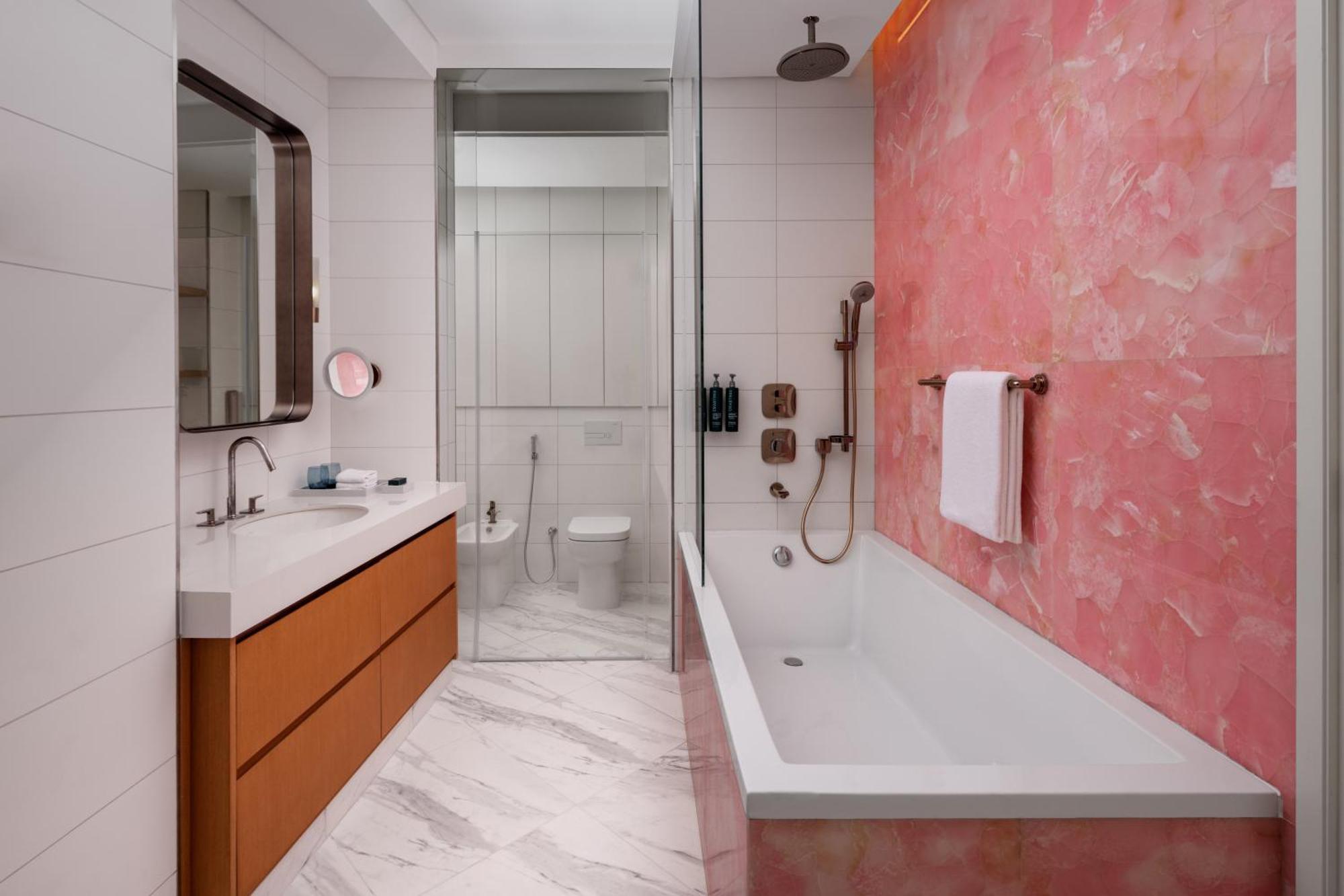 Hilton Dubai Creek Hotel & Residences Luaran gambar