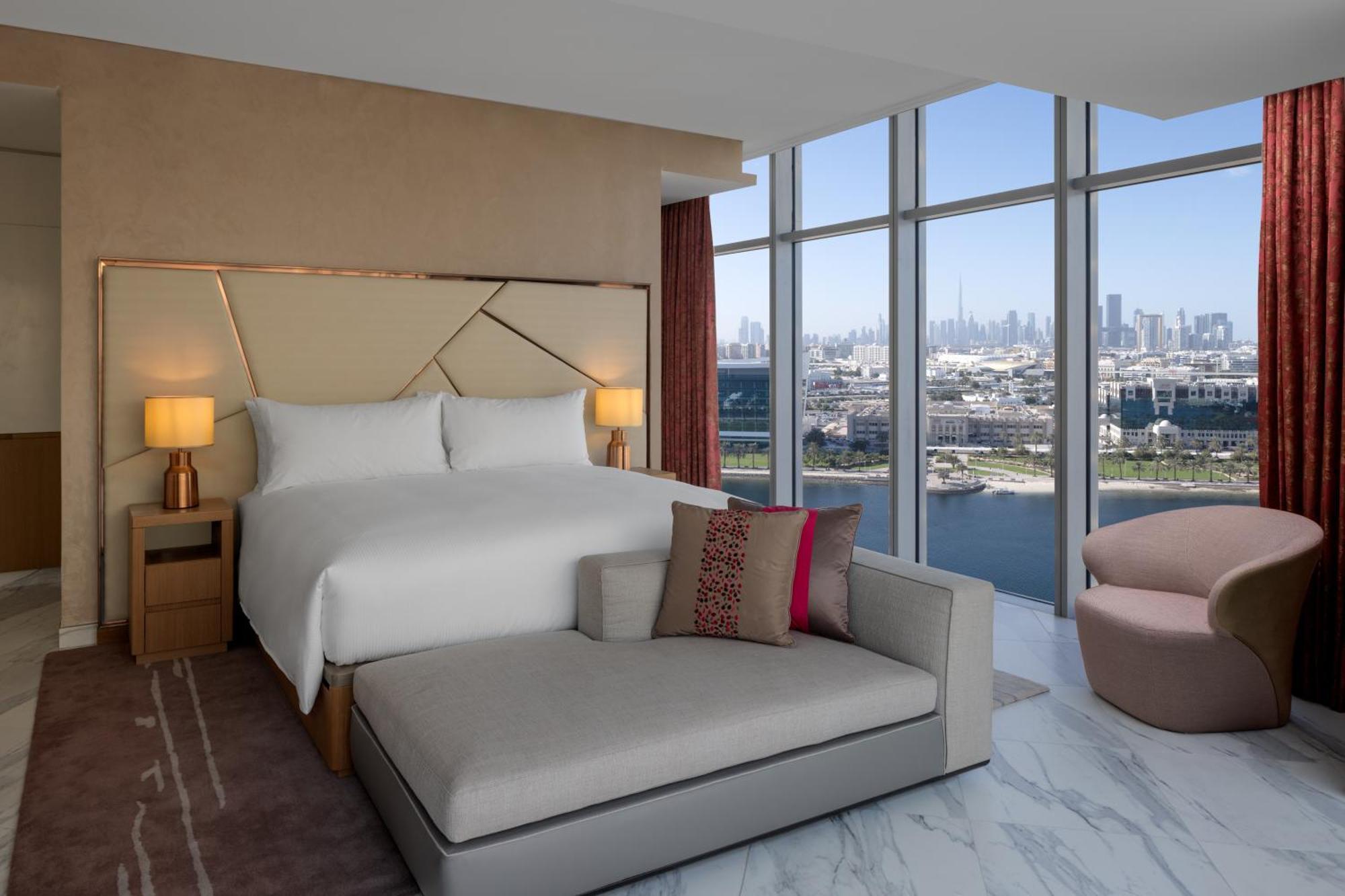 Hilton Dubai Creek Hotel & Residences Luaran gambar