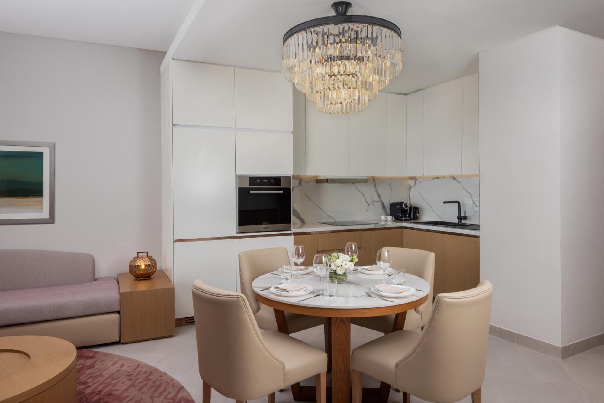 Hilton Dubai Creek Hotel & Residences Luaran gambar
