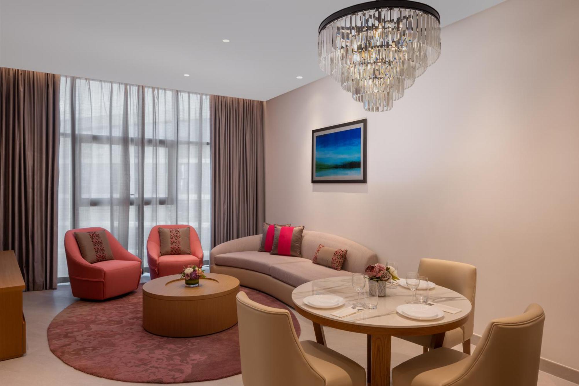 Hilton Dubai Creek Hotel & Residences Luaran gambar