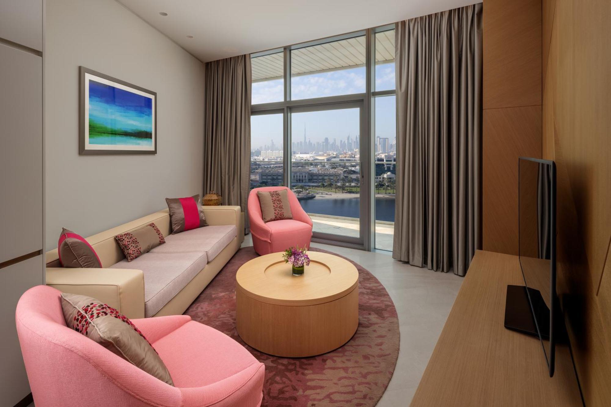 Hilton Dubai Creek Hotel & Residences Luaran gambar