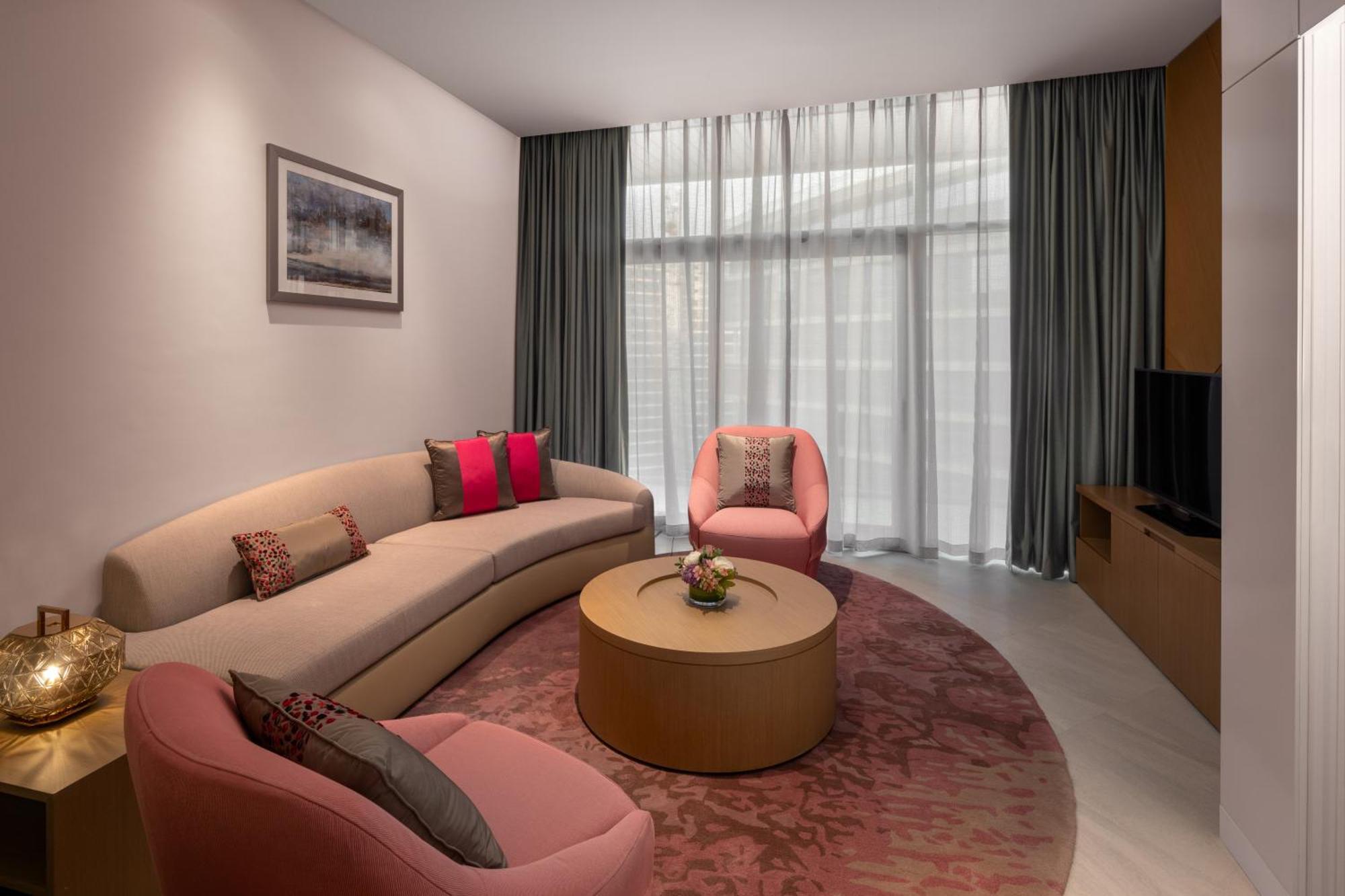 Hilton Dubai Creek Hotel & Residences Luaran gambar