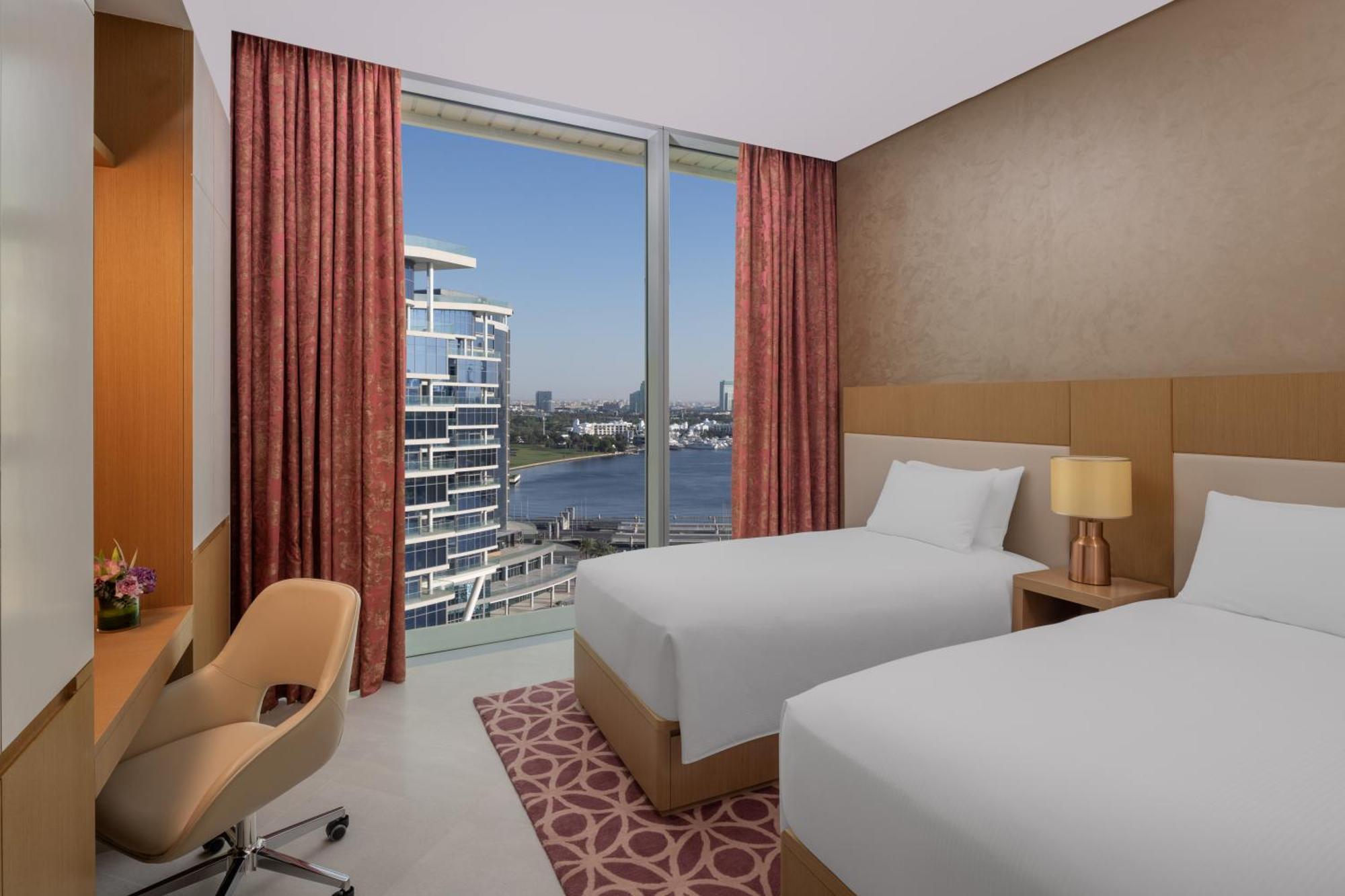 Hilton Dubai Creek Hotel & Residences Luaran gambar